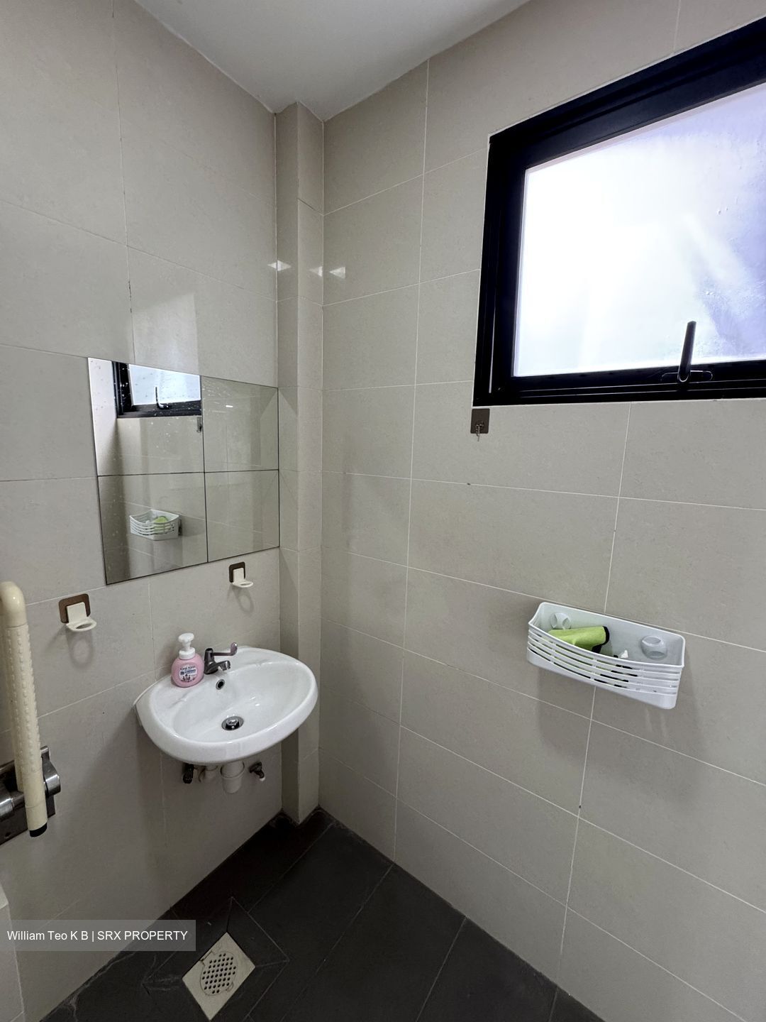 Urban Heritage (D12), Office #479517991